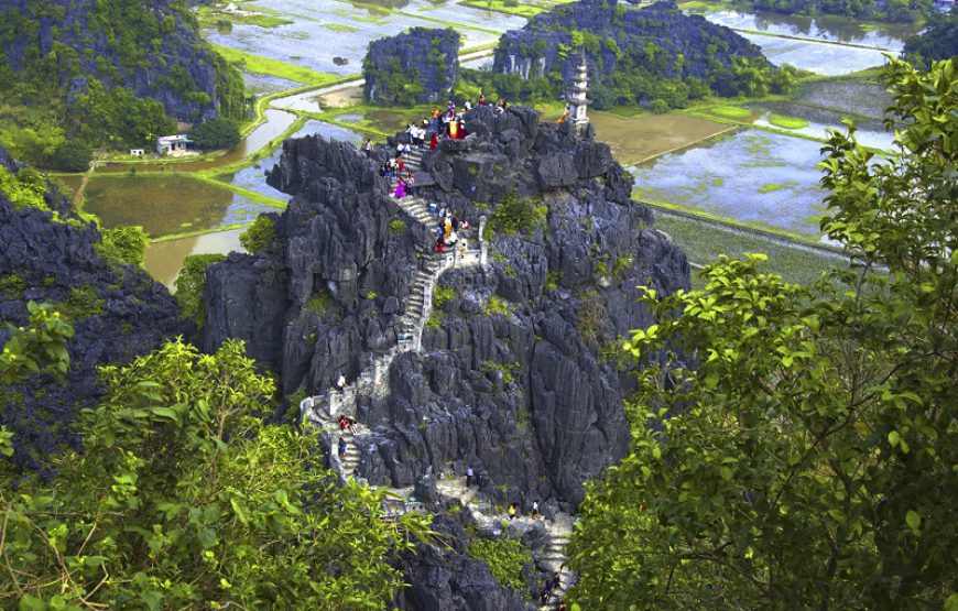 Hang Múa Ninh Binh