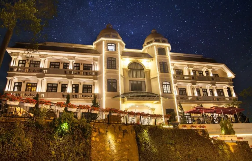 Lacasa Sapa Hotel