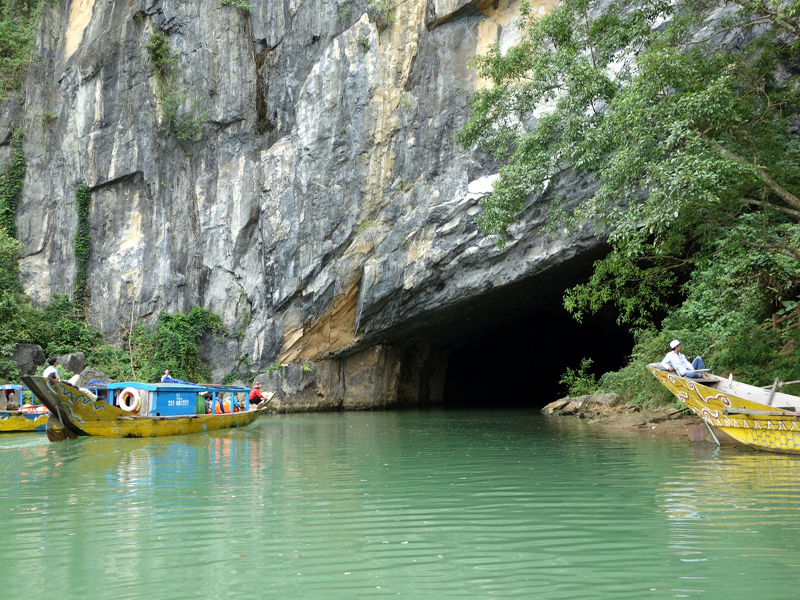 Vườn Quốc Gia Phong Nha Kẻ Bàng - Quảng Bình: Khám phá Di sản Thế giới