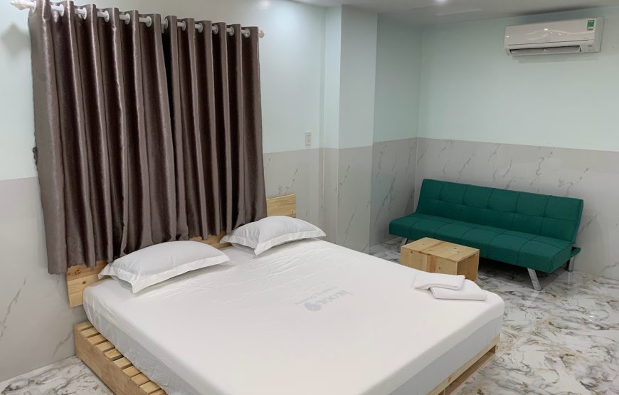 Bờ Hồ Hotel