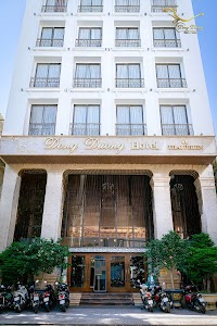 Dong Duong Hotel & Suites