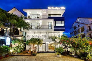Mai Boutique Villa - Lazeez Indian Halal Restaurant