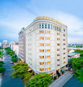 Golden Star Hotel