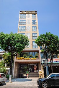 FIRST Studio Hotel