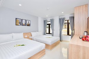 Luna House Danang