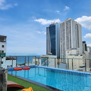 Sea Near Me Hotel Danang