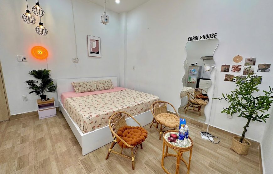 Corgi House Beachstay Da Nang