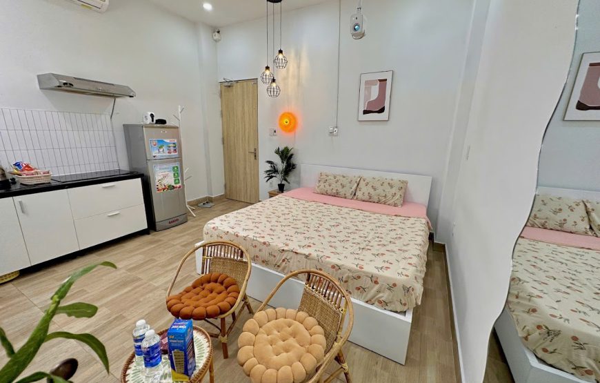 Corgi House Beachstay Da Nang