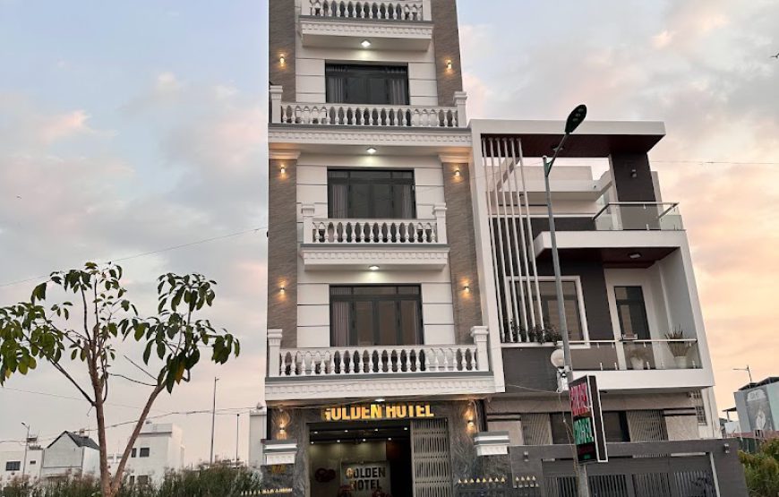 Golden Hotel