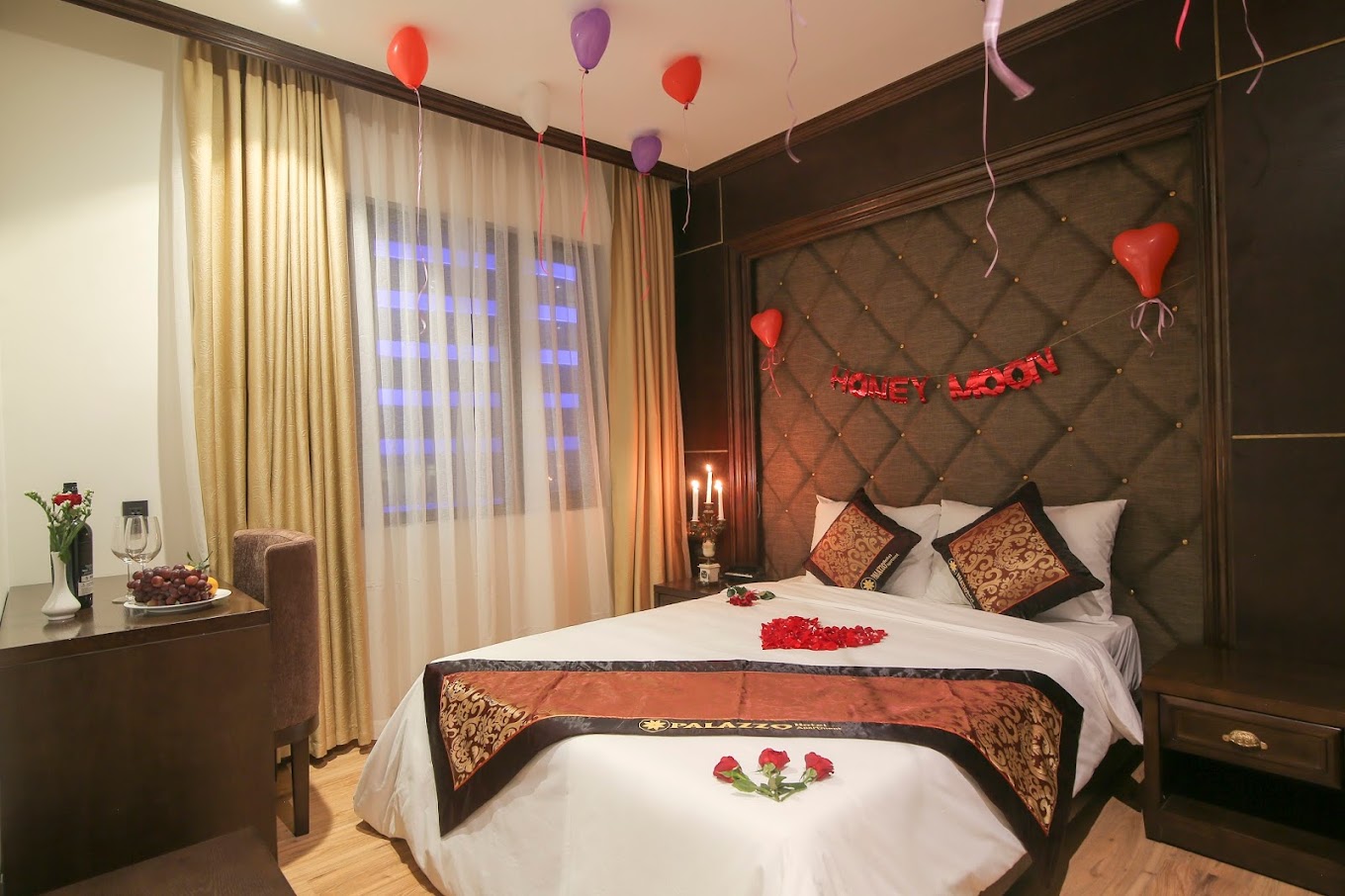 KHÁCH SẠN PALAZZO LUXURY ĐÀ NẴNG