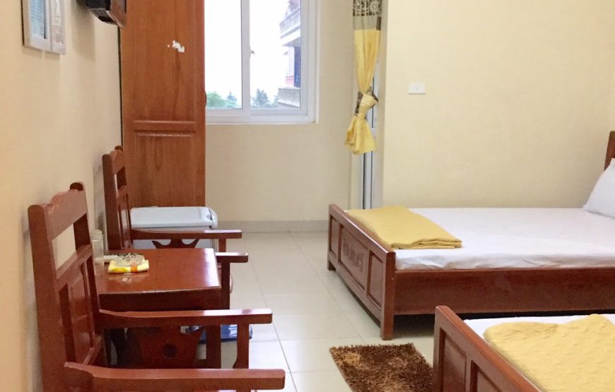 Khách Sạn Quê Hương
