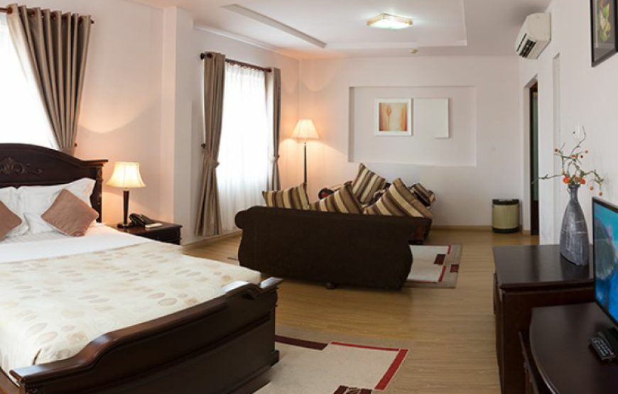 Khách sạn Châu Phố