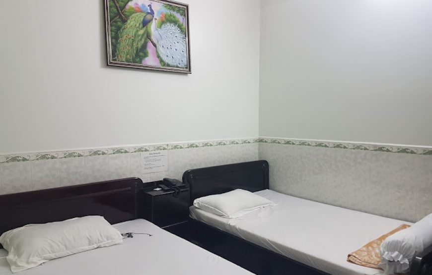 Khách sạn Gió Sông