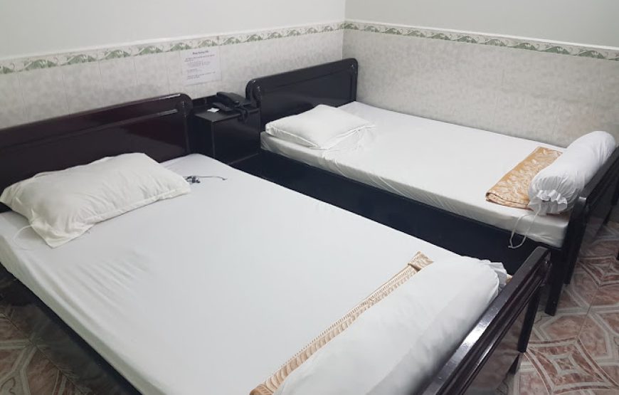 Khách sạn Gió Sông