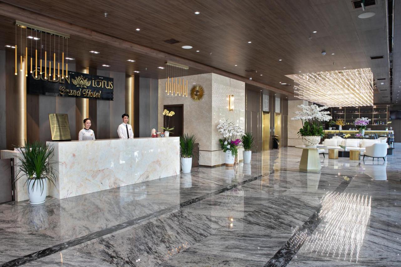 Khách sạn Golden Lotus Grand