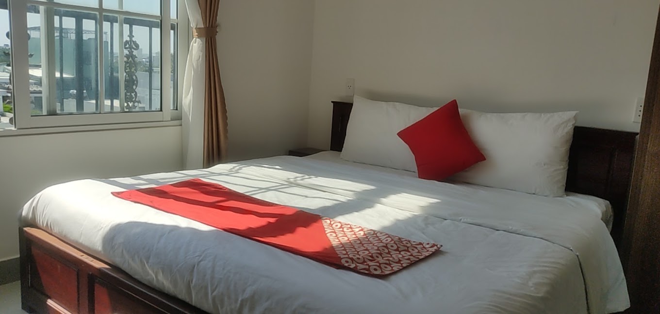 Le House Hotel( Khách sạn và căn hộ)