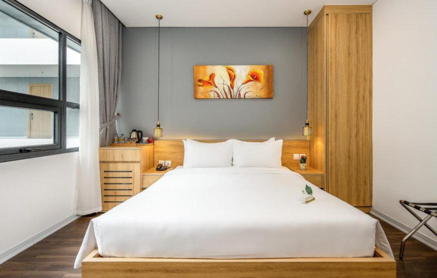 Magnolia Hotel