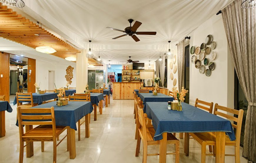 Mai Boutique Villa – Lazeez Indian Halal Restaurant