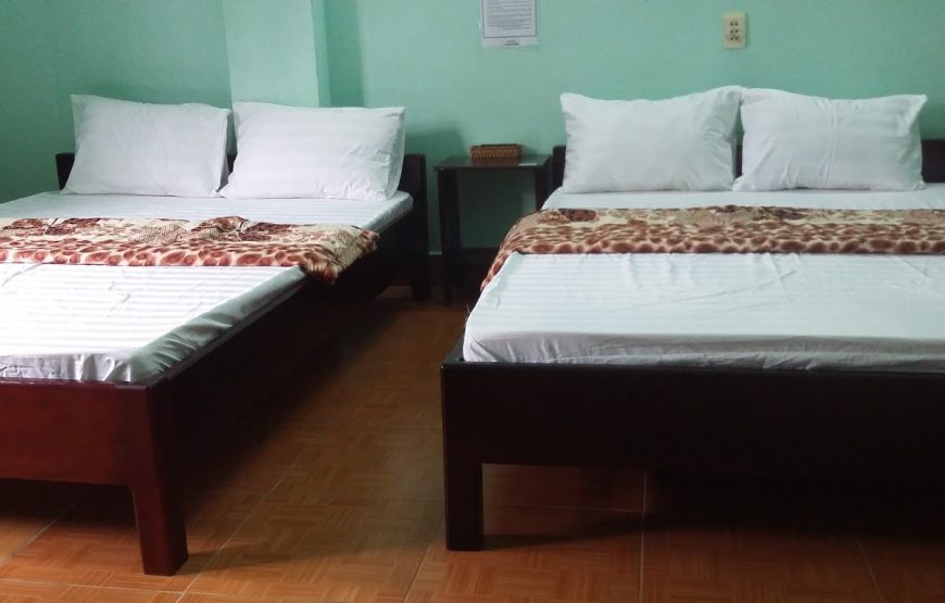 Nhà Nghỉ Hồng Ngọc