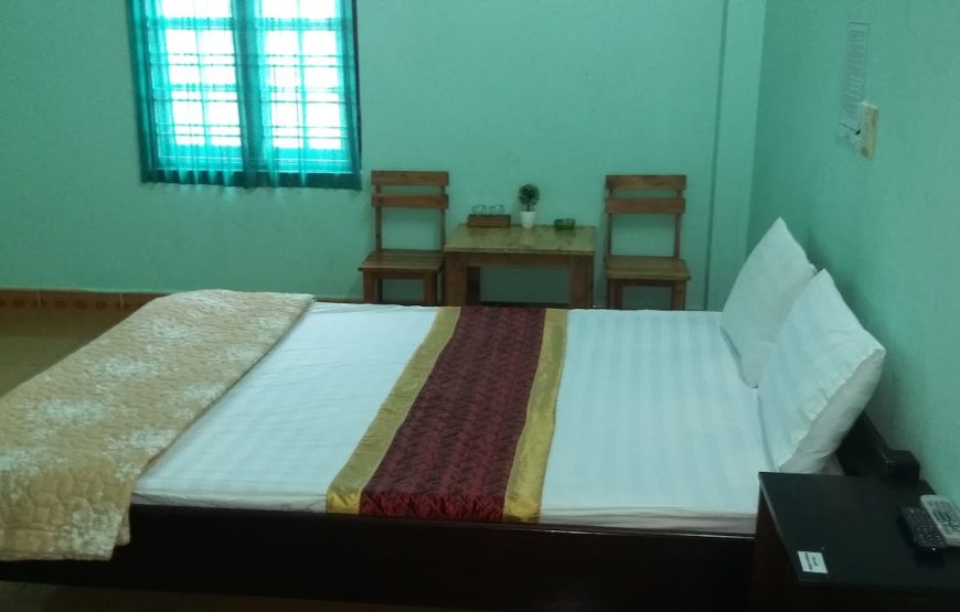 Nhà Nghỉ Hồng Ngọc