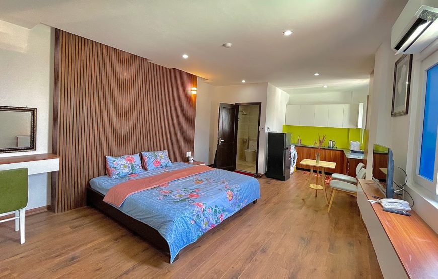 Saluton Hotel