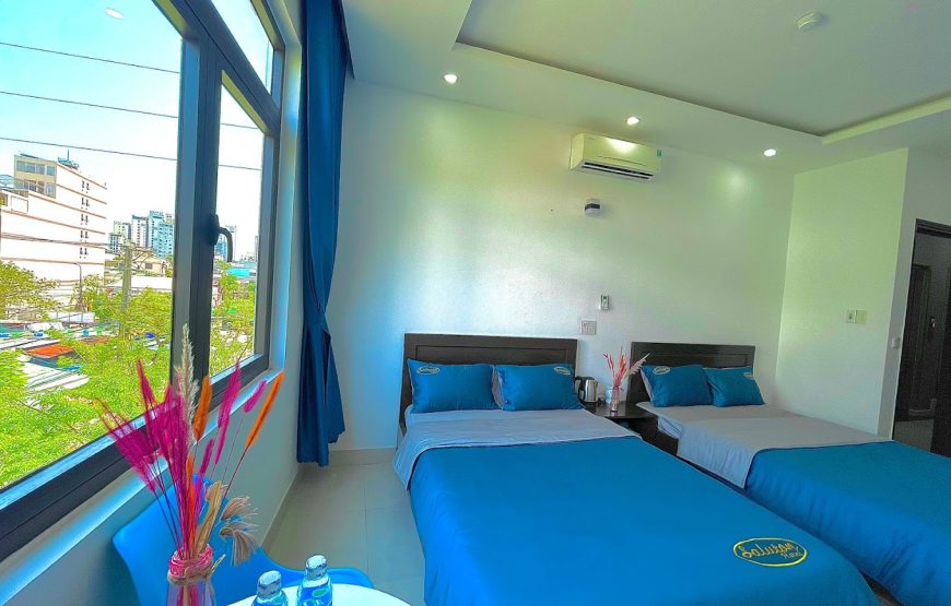 Saluton Hotel