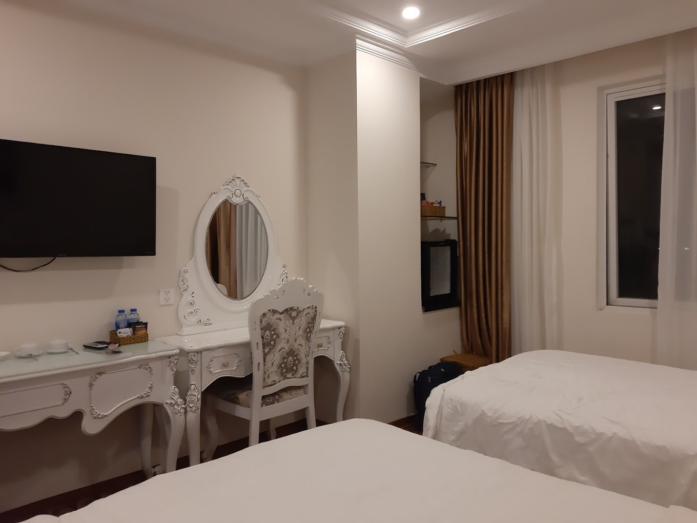 TUYET SON HOTEL
