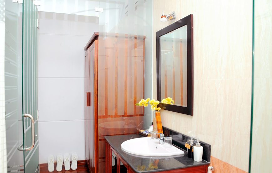 khách sạn Chí Nguyễn