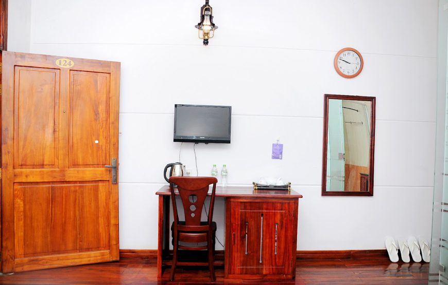 khách sạn Chí Nguyễn