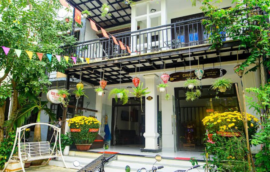 Rock Mouse Villa