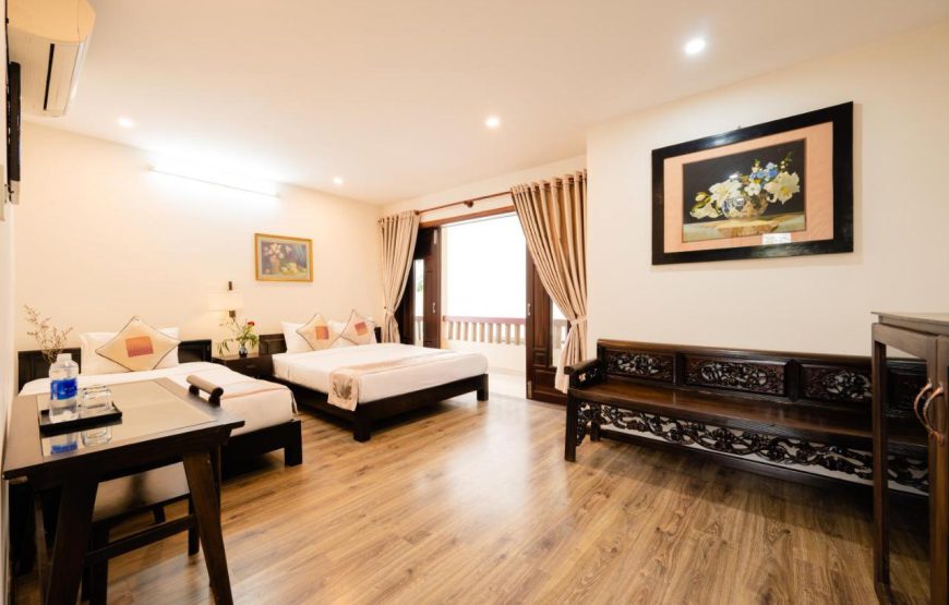 B’lan riverside villa