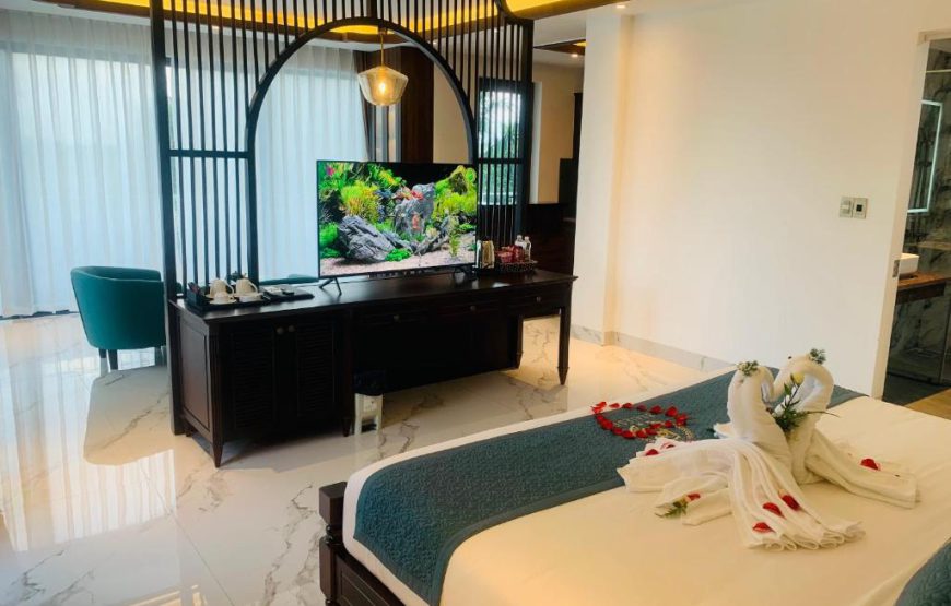 Blue Sea Hue Hotel