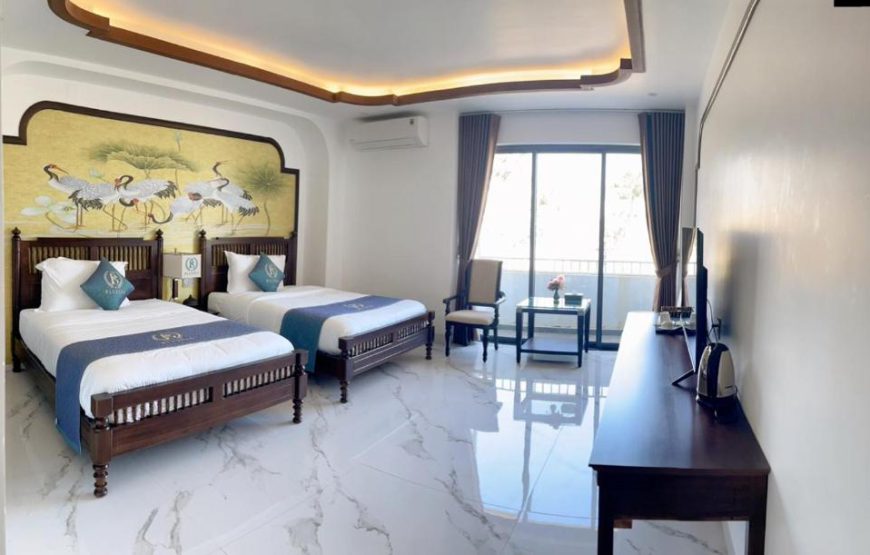 Blue Sea Hue Hotel