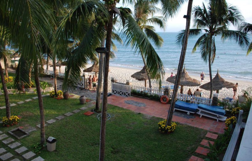 Canary Beach Resort