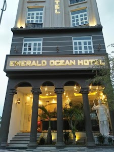 Emerald Ocean Hotel