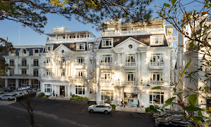 New Life Hotel