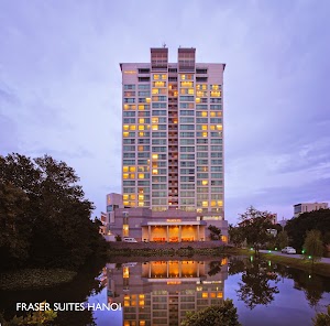 Khách sạn Fraser Suites