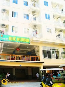 Khách Sạn Quê Hương