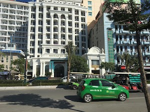 Khách sạn Hoa Phượng Đỏ Sầm Sơn