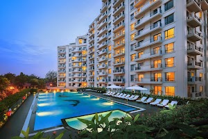 Elegant Suites Westlake Serviced Residences