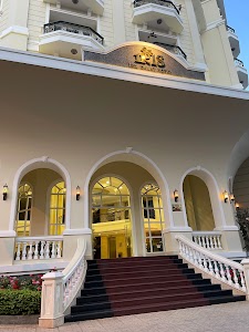 Khách Sạn Iris Đà Lạt