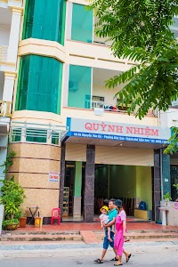 Khách sạn Quỳnh Nhiệm