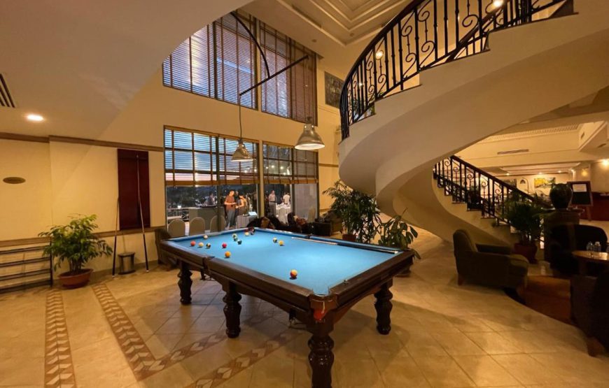 Diamond Westlake Suites