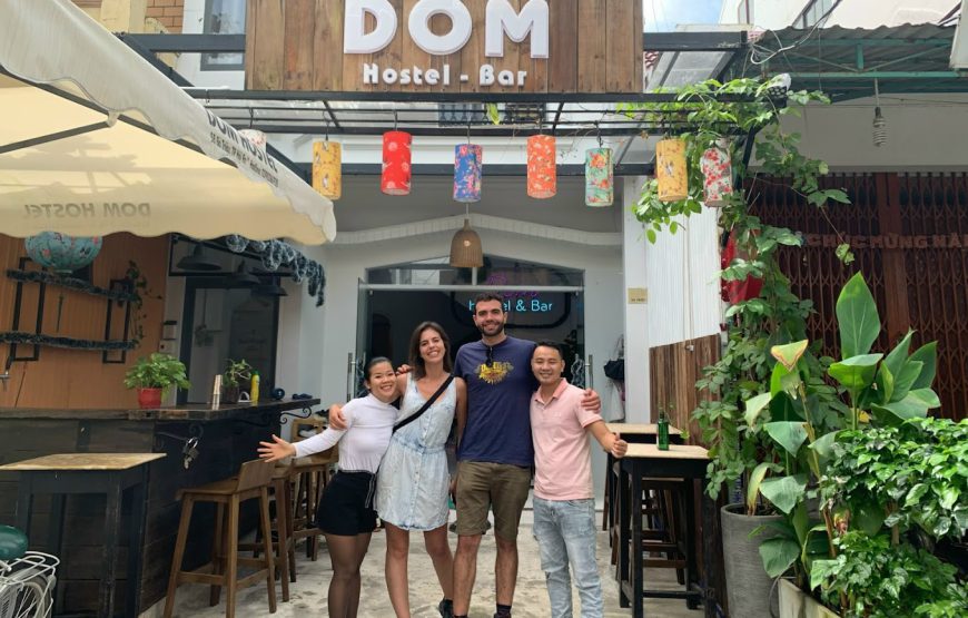 Dom Hostel and Bar