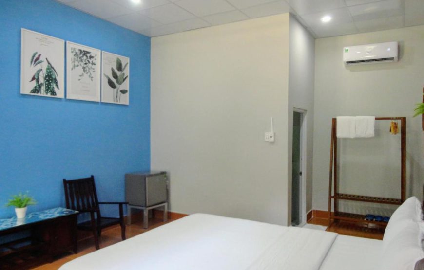 Eden House & Coffee Côn Đảo