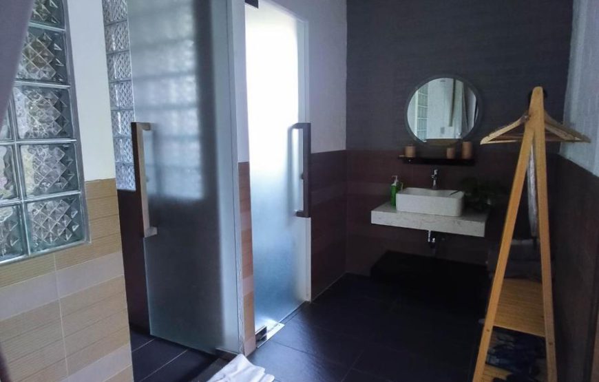Golden Lotus Spa & Homestay