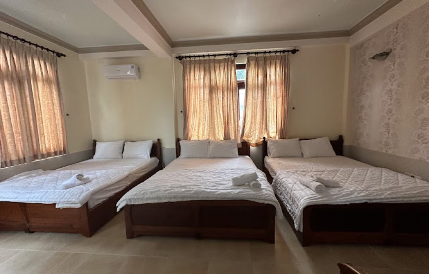 Khách Sạn Ân Cần