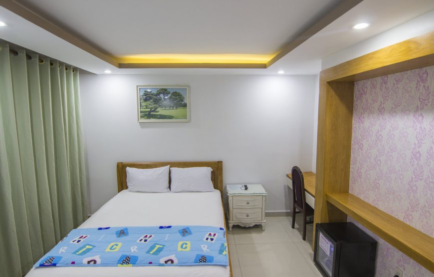Khách Sạn Quốc Cường