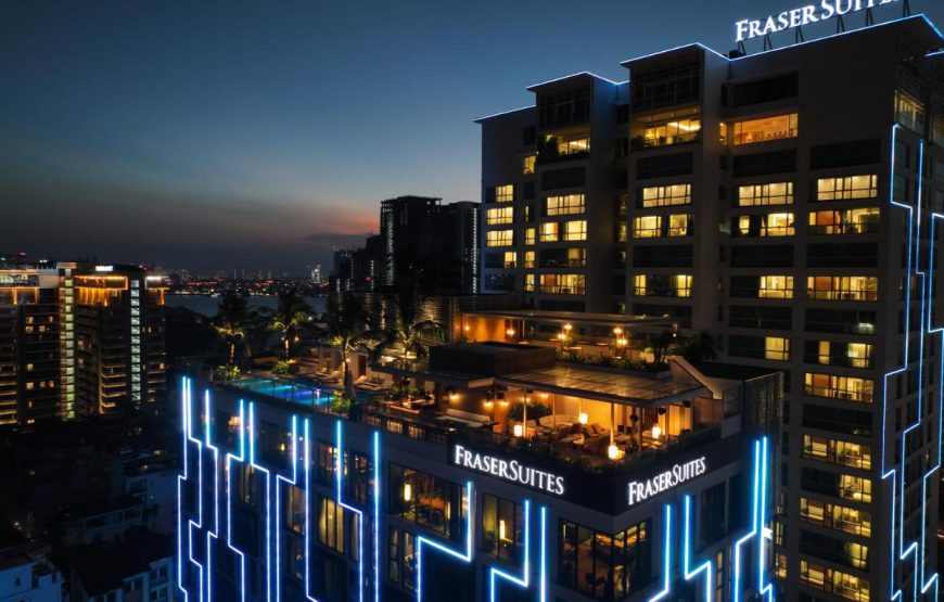 Khách sạn Fraser Suites