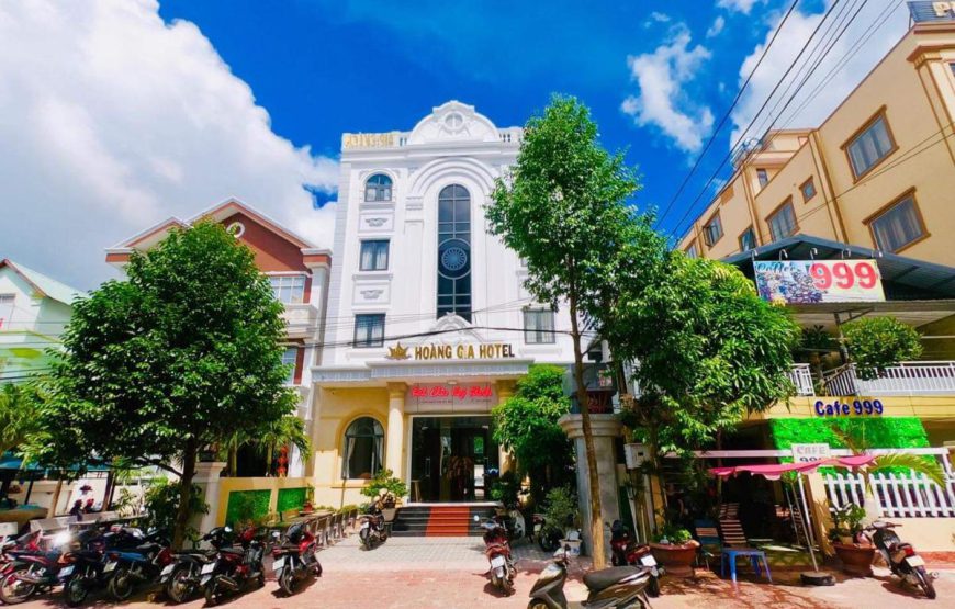 Khách sạn Hoàng Gia